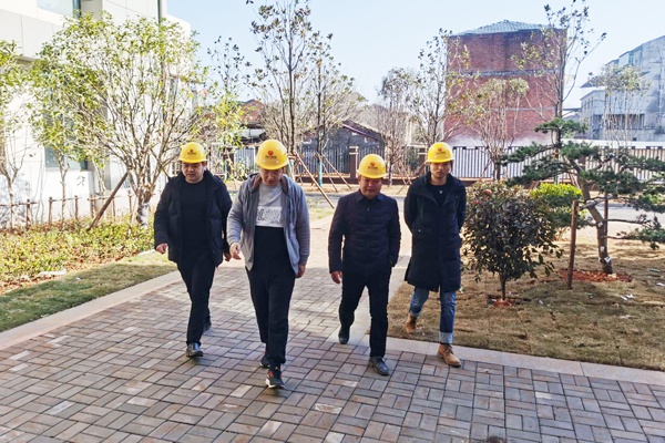 1609496996254273.jpg 南昌市政建設(shè)黨委副書記總經(jīng)理王海龍到進賢縣基礎(chǔ)教育提升改造工程項目指導(dǎo)工作600400P2.jpg