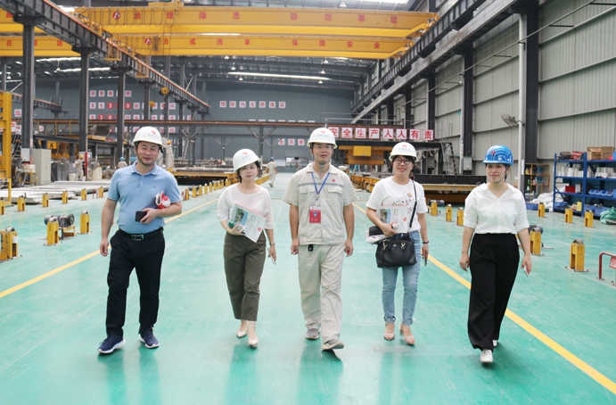 1626137404403477.jpg 江西外語外貿(mào)陳大勝光臨市政遠大調(diào)研裝配式建筑6912.jpg