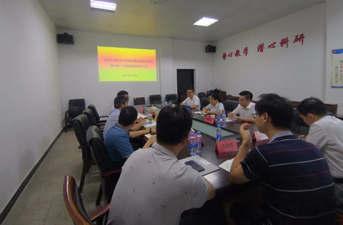 1631756371370572.jpg 南昌市政建設(shè)集團(tuán)與江西理工大學(xué)舉行校企合作交流座談會(huì)691.jpg