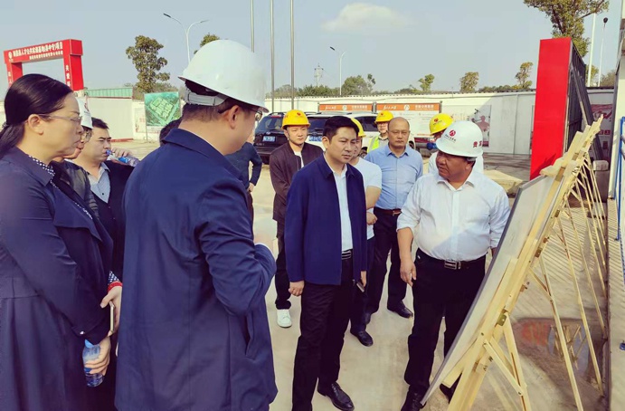 1635473856620300.jpg 南昌縣委常委副縣長(zhǎng)付向宇到南昌縣人才公共實(shí)訓(xùn)基地檢查指導(dǎo)691.jpg