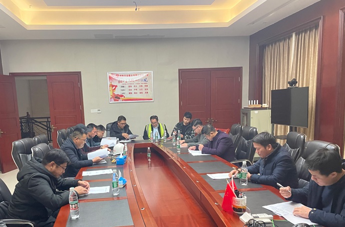 1641870762973486.jpg 南昌市政建設(shè)集團(tuán)湖南名門國際(一期)11-14#樓工程順利通過主體驗收691.jpg