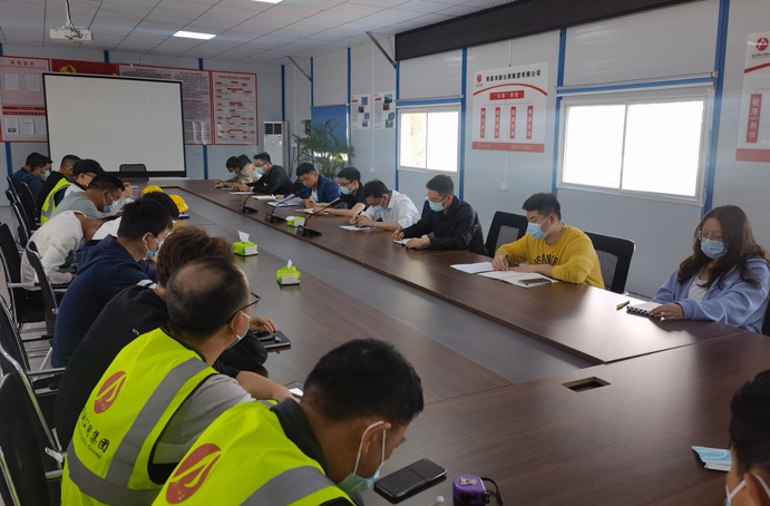 1647502963993290.jpg 周天奇前往S49項目召開疫情防控部署會691.jpg