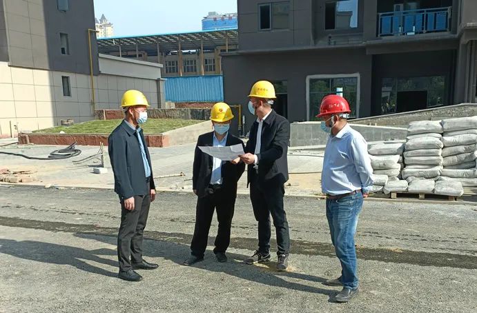 1649293777893426.jpg 肖長華前往桃南安置房項目檢查指導(dǎo)691.jpg