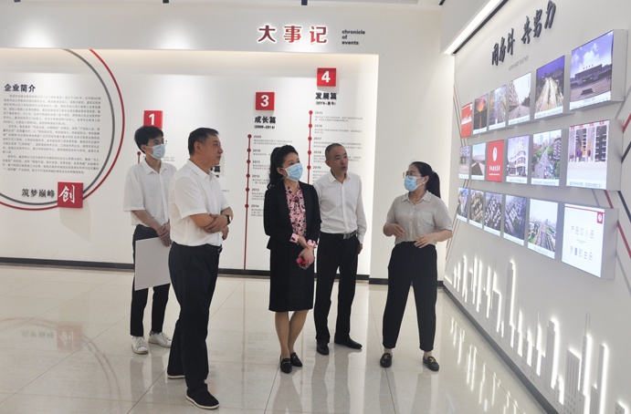 1654048194358429.jpg 南昌市總工會副主席張小芳蒞臨公司開展端午慰問6912.jpg