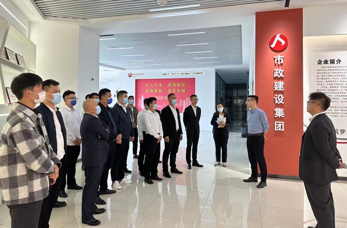 南昌市政建設(shè)集團(tuán)安監(jiān)(信訪)部組織開(kāi)展“師帶徒”活動(dòng)啟動(dòng)儀式 南昌市政建設(shè)集團(tuán)安監(jiān)(信訪)部組織開(kāi)展“師帶徒”活動(dòng)啟動(dòng)儀式