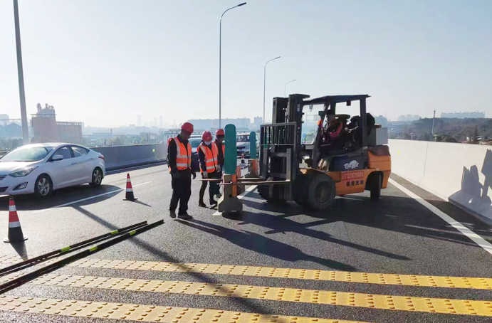 南昌市政建設(shè)集團(tuán)S49楓生快速路項(xiàng)目西半幅開(kāi)始施工 南昌市政建設(shè)集團(tuán)S49楓生快速路項(xiàng)目西半幅開(kāi)始施工