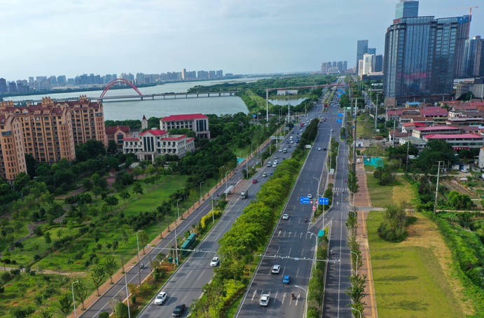 南昌市政建設昌東大道拓寬改造提升工程榮獲華東地區(qū)優(yōu)質工程獎 南昌市政建設昌東大道拓寬改造提升工程榮獲華東地區(qū)優(yōu)質工程獎