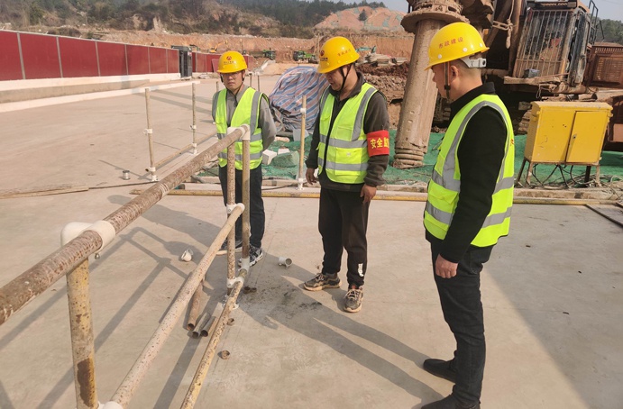 南昌市政建設(shè)集團(tuán)各項(xiàng)目開展安全隱患大排查大整治工作 南昌市政建設(shè)集團(tuán)各項(xiàng)目開展安全隱患大排查大整治工作