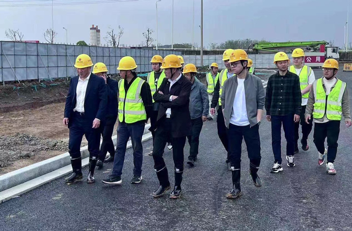徐旭調(diào)研南昌高鐵東站新區(qū)交通路網(wǎng)工程品質(zhì)提升落實情況 徐旭調(diào)研南昌高鐵東站新區(qū)交通路網(wǎng)工程品質(zhì)提升落實情況