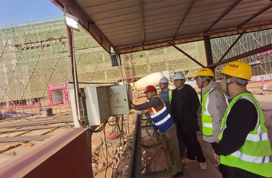 南昌市政建設(shè)集團(tuán)開(kāi)展“元旦”節(jié)前安全隱患大排查大整治 南昌市政建設(shè)集團(tuán)開(kāi)展“元旦”節(jié)前安全隱患大排查大整治