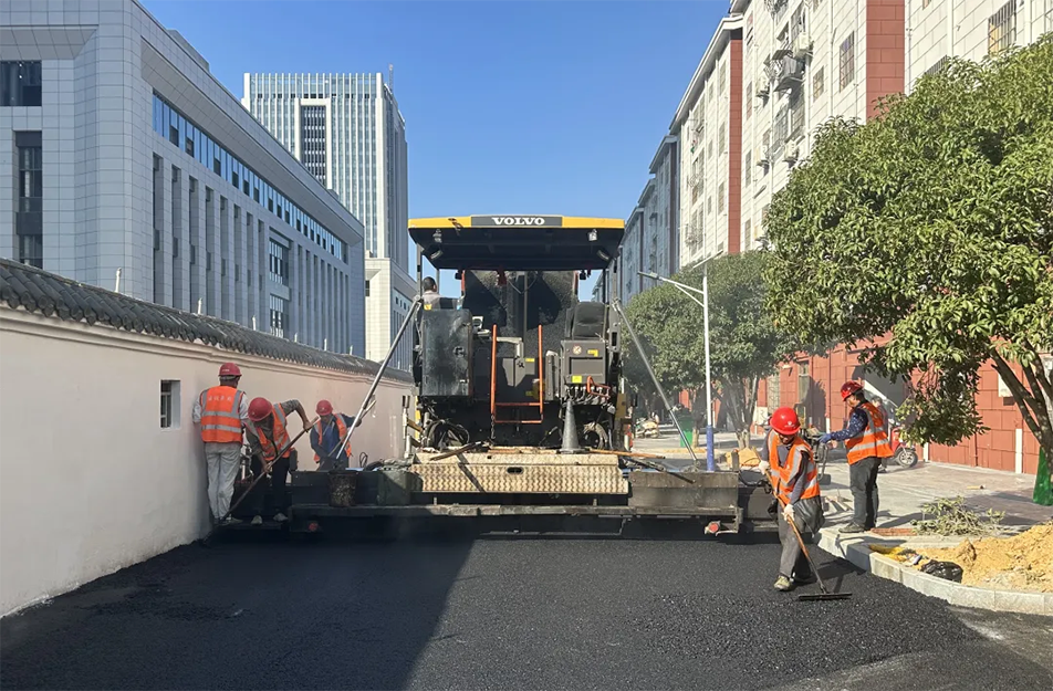 新建區(qū)老舊小區(qū)改造項目新進(jìn)展:老前進(jìn)花園小區(qū)煥然一新 新建區(qū)老舊小區(qū)改造項目新進(jìn)展:老前進(jìn)花園小區(qū)煥然一新